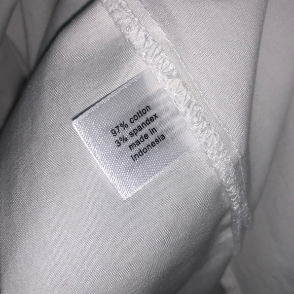 Button up - Picture 5 of 10